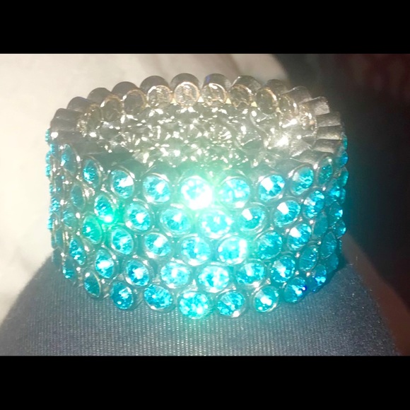 Bracelet - Picture 4 of 4